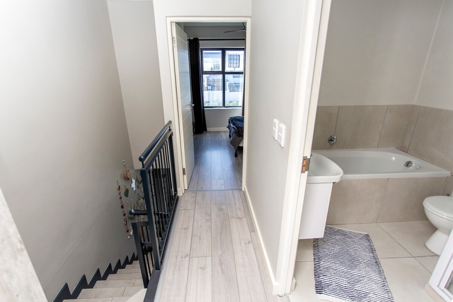 To Let 3 Bedroom Property for Rent in Zonnendal Western Cape